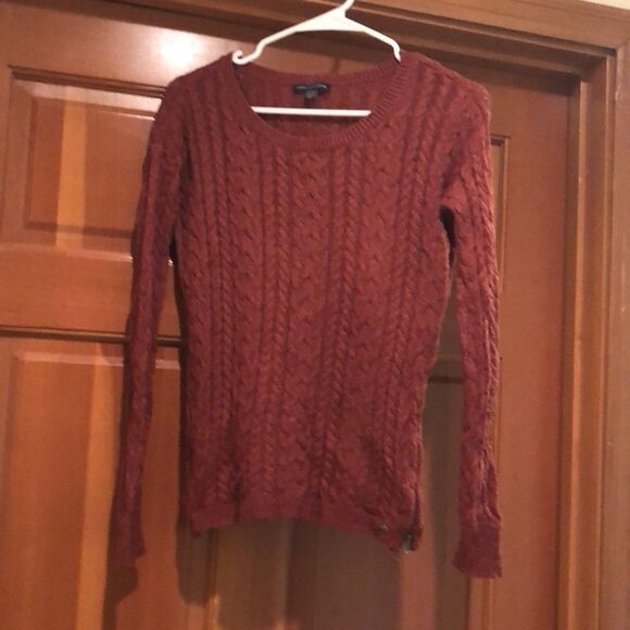 American Eagle Outfitters Cable Knit Sweater - Picture 2 of 9